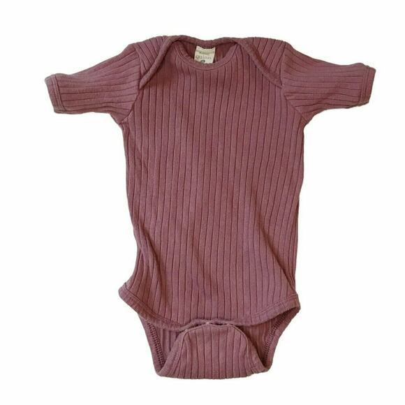 Kate Quinn Organic Cotton Ribbed Onesie 3-6M - Picture 1 of 3